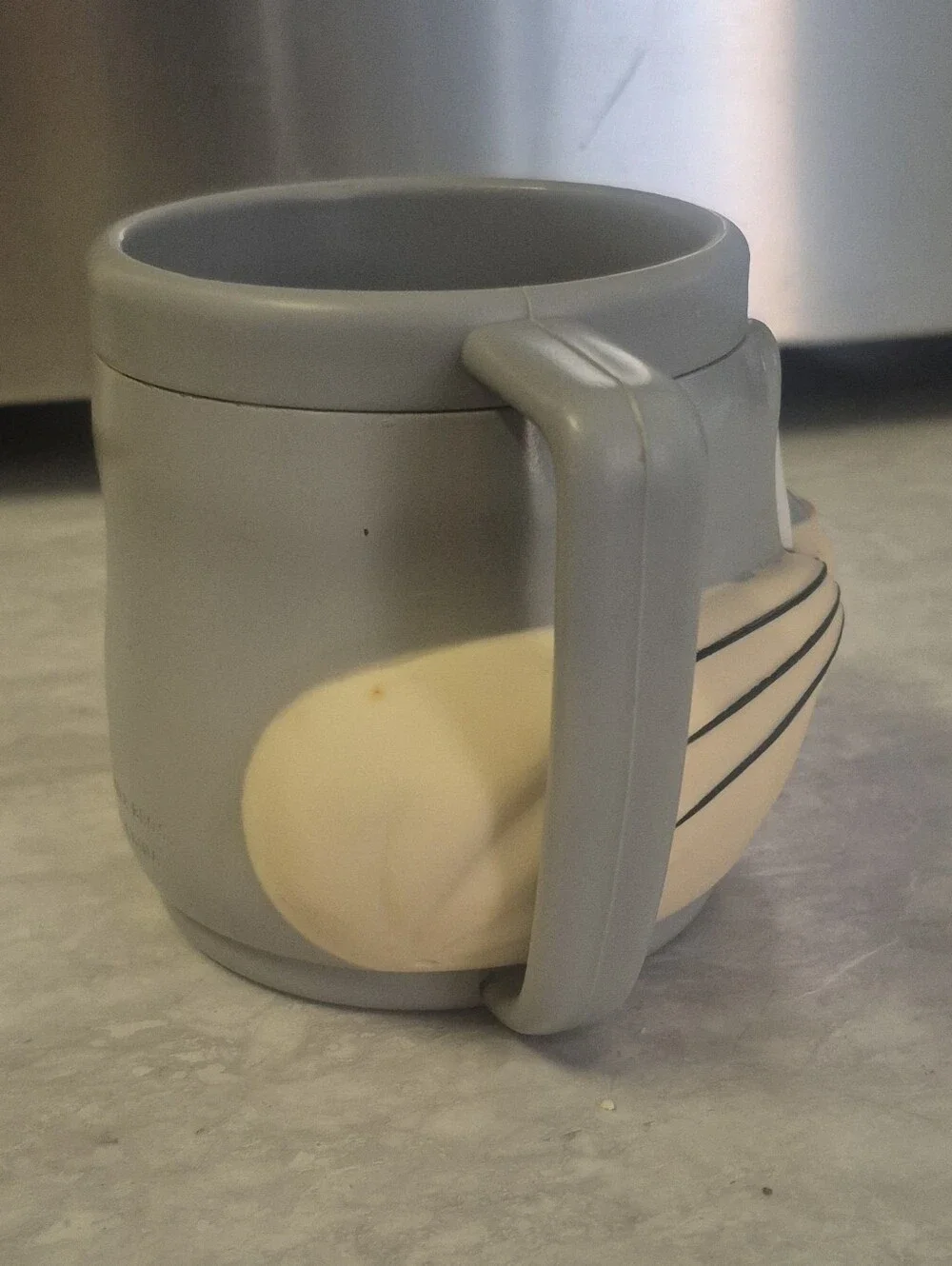 Vintage Looney Tunes Bugs Bunny Plastic Mug Cup 1992 Warner Bros